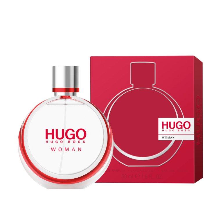 Hugo Boss Hugo Woman Парфюмерная вода 30 мл0737052893839 Hugo Boss Hugo Woman Парфюмерная вода 30 мл0737052893839Современная, сильная, преуспевающая и уверенная в себе женщина вдохновила парфюмеров на создание стильного и утонченного аромата. BOSS WOMAN – аромат, навеянный успехом. Соблазнительная, трепетная и в то же время уверенная в себе женщина обладает собственным неповторимым и современным стилем. Именно этим она волнует и интригует!Верхняя нота: Кумкват, Мандарин, Апельсин.Средняя нота: Фиалка, Маракуйя, Фрезия.Шлейф: Ваниль, Мускус, Сандал.HUGO Woman - это фруктово-цветочный аромат с необычной и дерзкой мальчишеской нотой, в котором неожиданным образом сочетаются натуральные ингредиенты и инновационные молекулы.Дневной и вечерний аромат.