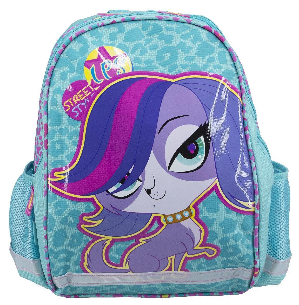 Рюкзак школьный Littlest Pet Shop, цвет: бирюзовый, розовый, фиолетовый. LPCB-MT1-977LPCB-MT1-977 Рюкзак школьный Littlest Pet Shop, цвет: бирюзовый, розовый, фиолетовый. LPCB-MT1-977LPCB-MT1-977Модный школьный рюкзак Littlest Pet Shop обязательно понравится вашей школьнице. Выполнен из прочных и высококачественных материалов, дополнен изображением героя из известного мультфильма Маленький зоомагазин.Содержит два вместительных отделения, закрывающиеся на застежки-молнии. В большом отделении находится перегородка для тетрадей или учебников. Дно рюкзака можно сделать жестким, разложив специальную панель с пластиковой вставкой, что повышает сохранность содержимого рюкзака и способствует правильному распределению нагрузки. По бокам расположены два накладных кармана-сетка. Конструкция спинки дополненапротивоскользящей сеточкой и системой вентиляции для предотвращения запотевания спины ребенка. Мягкие широкие лямки позволяют легко и быстро отрегулировать рюкзак в соответствии с ростом. Рюкзак оснащен эргономичной ручкой для удобной переноски в руке. Светоотражающие элементы обеспечивают безопасность в темное время суток.Многофункциональный школьный рюкзак станет незаменимым спутником вашего ребенка в походах за знаниями.Вес рюкзака без наполнения: 500 г.Рекомендуемый возраст: от 12 лет.