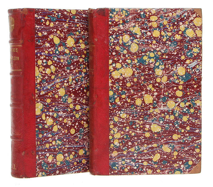 Memoires pour servir a lhistoire de la ville de Lyon pendant la revolution (комплект из 2 книг)X106 Memoires pour servir a lhistoire de la ville de Lyon pendant la revolution (комплект из 2 книг)X106Париж, 1824 год. Издательство Baudouin freres, libraires.Владельческие переплеты. Бинтовые корешки.Сохранность хорошая.Двухтомное издвние воспоминаний аббата Aime Guillon de Montleon, посвященных событиям Великой французской революции в Лионе.Во время первой французской революции Лион в 1793 году принял сторону противников Конвента. В разгар террора в 1793 году жители выступилипротив вымогательств денег, которыми занимался якобинский муниципалитет. 29 мая 1793 года в Лионе вспыхивает восстание, свергнувшеедиктатуру якобинца Шалье. В это же время в Париже якобинцы (монтаньяры) казнят жирондистов. Таким образом, Лион автоматически сталнеприятелем господствующего на тот момент парижского движения. Конвент объявил город врагом революции и послал против него армию подруководством генерала Келлермана. Этот период ознаменовался кровавыми расправами с местными жителями и разрушением города.Не подлежит вывозу за пределы Российской Федерации.