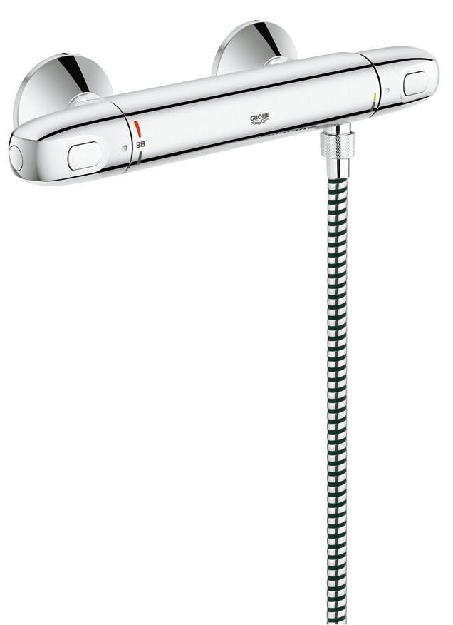 Термостат для душа GROHE Grohterm 1000 New с душевым гарнитуром (штанга 900 мм), хром34256003 Термостат для душа GROHE Grohterm 1000 New с душевым гарнитуром (штанга 900 мм), хром34256003GROHE Grohtherm 1000 New: душевой термостат, который идеально дополнит оснащение Вашей душевой В комплект данного гарнитура входят душевой термостат, ручной душ и душевая штанга. Ручной душ гарантирует Вам тактильное удовольствие благодаря двум режимам струи – Rain и Jet, а также порадует Вас простотой в уходе за счет легко очищаемых от известкового налета форсунок SpeedClean. Ваш новый термостат с надежной технологией GROHE TurboStat позволит Вам навсегда забыть о колебаниях температуры воды во время принятия душа. Механизм защиты от ошпаривания SafeStop ограничивает увеличение температуры на отметке 38°C во избежание случайностей, однако позволяет установить более высокую температуру, если Вы контролируете процесс. Благодаря технологии GROHE CoolTouch, внешняя поверхность термостата не нагревается. Этот стильный душевой гарнитур с глянцевым хромированным покрытием GROHE StarLight, эргономичными металлическими рукоятками и штангой длиной 900 мм станет безупречным дополнением к оснащению Вашей ванной комнаты и даже поможет Вам экономить воду благодаря технологии GROHE EcoJoy.Особенности:Grohtherm 1000 New Термостат для душа, DN 15 с душевым гарнитуром Включает в себя: (34 143 003) GROHE TurboStat встроенный термоэлемент GROHE CoolTouch безопасный корпус Дополнительно: вентиль регулировки расхода воды 9,5 л/мин GROHE EcoJoy - технология совершенного потока при уменьшенном расходе водыВнутренний охлаждающий канал для продолжительного срока службы GROHE DreamSpray превосходный поток воды GROHE StarLight хромированная поверхностьС системой SpeedClean против известковых отложений ShockProof силиконовое кольцо, предотвращающее повреждение поверхности при падении ручного душа Минимальное давление 1,0 барВидео по установке является исключительно информационным. Установка должна проводиться профессионалами! Серия: Grohtherm 1000 New; цвет: хром
