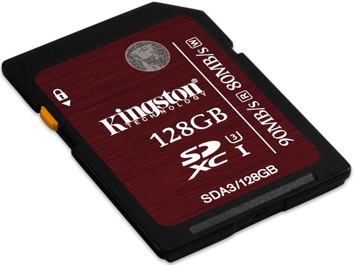 Kingston SDXC Class 10 UHS-I U3 128GB карта памятиSDA3/128GB Kingston SDXC Class 10 UHS-I U3 128GB карта памятиSDA3/128GBВоспользуйтесь преимуществами увеличенной скорости работы карт памяти SDXC Class 10 UHS-I U3 компании Kingston. Они поддерживают скорость 90 МБ/с (чтение) и 80 МБ/с (запись), благодаря чему операции чтения и записи выполняются до 9 и 8 раз быстрее, чем при использовании стандартных карт памяти SD (Class 10). Они соответствуют самой современной версии спецификации SD Association UHS-I U3 (Ultra High-Speed Bus, Speed Class 3), которая гарантирует производительность не менее 30МБ/с и полосу пропускания, достаточную для записи и воспроизведения видео 4K / 2K без задержек.Пользователи смогут записывать видео формата Full HD (1080p), Ultra HD (2160p), 3D и 4K / 2K кинематографического качества с помощью высокопроизводительных камер, таких как цифровые зеркальные камеры (D-SLR), беззеркальные цифровые камеры (D-SLM) и видеокамеры. Карты памяти идеально подходят для записи телевизионных передач, а также прямых эфиров; кроме того, они позволяют ускорить редактирование файлов и обеспечивают снижение времени загрузки, особенно при использовании устройств чтения с интерфейсом USB 3.0. Повышенные минимальные скорости записи гарантируют целостность видео благодаря снижению задержек и позволяют фотографам делать серии снимков.Карты памяти Kingston SDXC Class 10 UHS-I U3 имеют емкость 32 ГБ, 64 ГБ, 128 ГБ и 256 ГБ, что обеспечивает возможность длительной записи видео и съемки фотографий высокого разрешения (таких как RAW или JPEG) без замены карт памяти. Они также имеют пожизненную гарантию, бесплатную техническую поддержку и отличается легендарной надежностью Kingston.