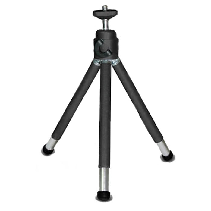 Rekam RT-M25, Black штатив1210000958 Rekam RT-M25, Black штатив1210000958Основной характеристикой Rekam RT-M25 является его минимальный размер. Этот штатив, в основном, ориентирован на съемку со стола, полок, парапетов и т.д. Благодаря своим малым размерам он с легкостью может уместиться в кармане. Однако, при этом Rekam RT-M25 выполняет свою основную функцию – фиксирование в статичном положении фотокамеры для выполнения качественного снимка. К примеру, для съемки с длинной выдержкой это необходимое условие, но не всегда есть возможность установить даже легкий штатив – в этом случае вас всегда выручит мини-штатив.Индивидуальная регулировка высоты ногНезависимый угол наклона ногиНаконечники опор