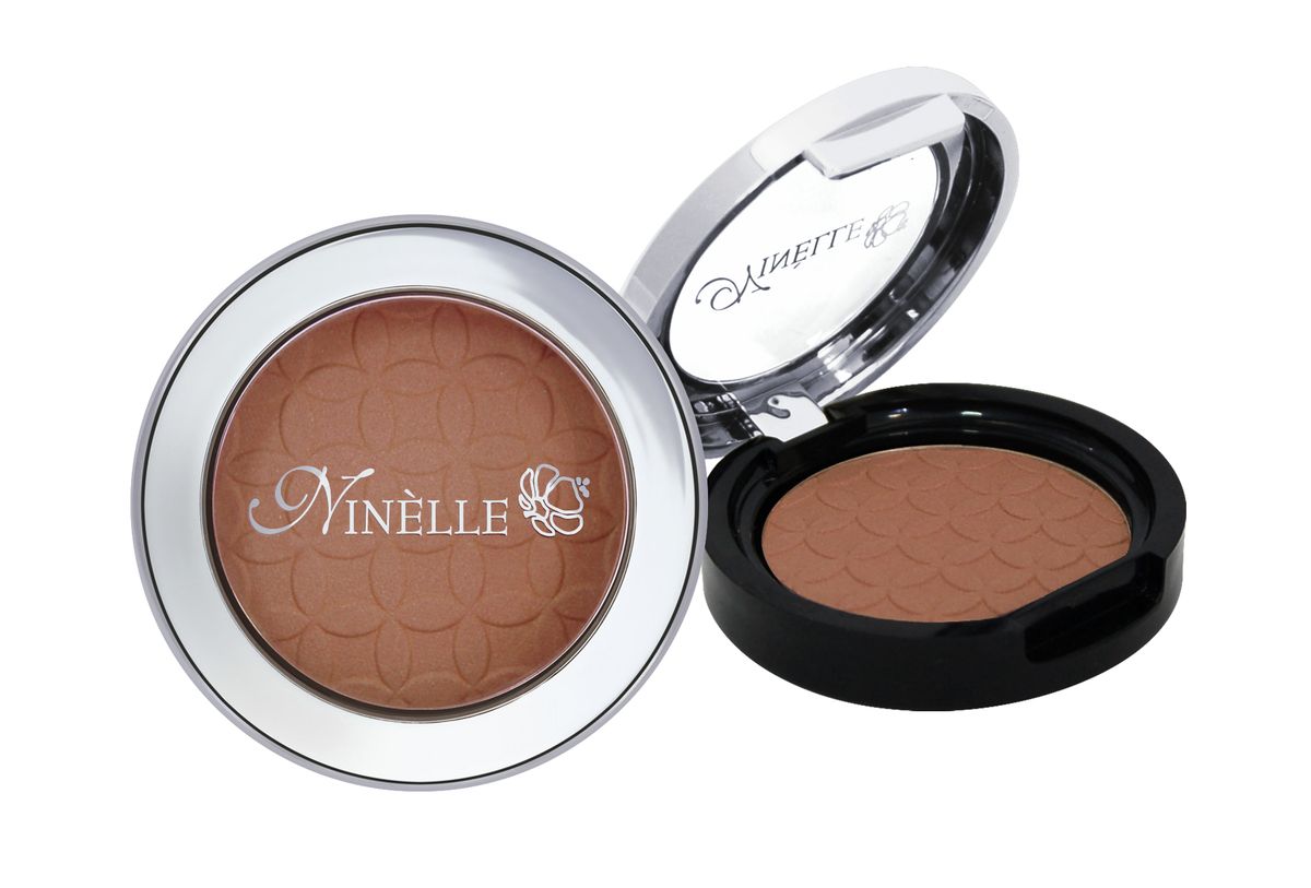 Ninelle Румяна Artist, тон №122, 2,5 г954N10658 Ninelle Румяна Artist, тон №122, 2,5 г954N10658Румяна Artist марки Ninelle обеспечивают идеальное нанесение, придают лицу свежий, сияющий вид в течение всего дня; помогают подчеркивать черты лица и создавать контур. Применение: нанести румяна на скулы с помощью кисти. Гипоаллергенно