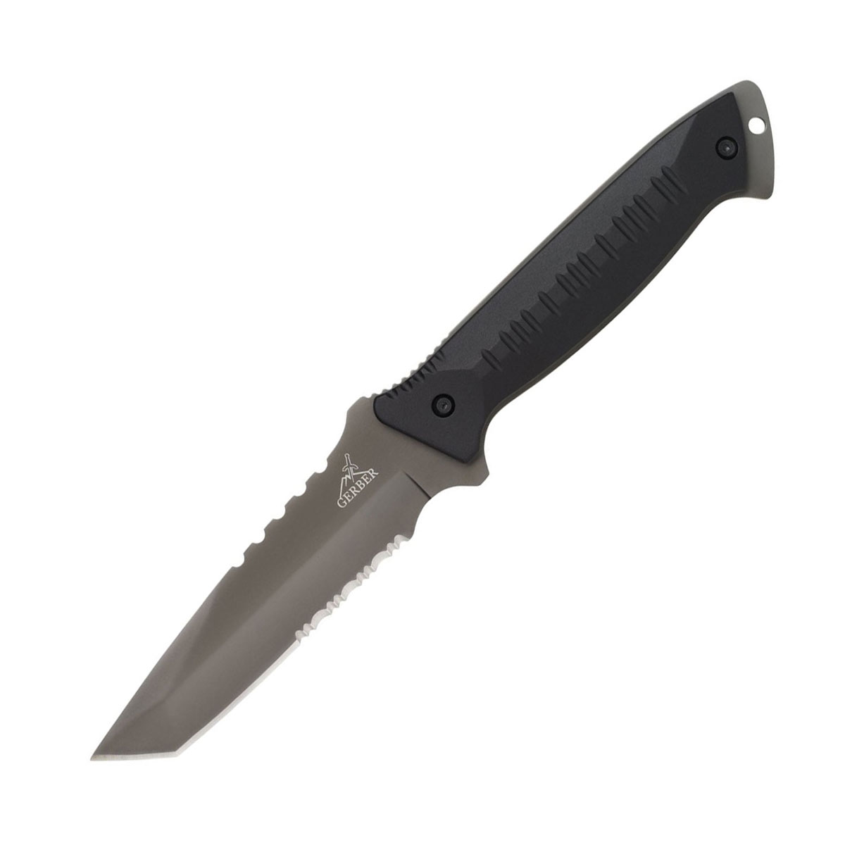 Нож Gerber Tactical Warrant Fixed Blade Tanto SE, нержав. сталь с оксидным покрытием31-000560 Нож Gerber Tactical Warrant Fixed Blade Tanto SE, нержав. сталь с оксидным покрытием31-000560Warrant Tanto — тактический нож выживания, длиной 24,13 см, который обладает прочнейшим клинком из стали — 7Cr17MoV, качеству которой нет равных. Этот инструмент всегда готов к действию, независимо от ситуации. Им, конечно, можно и картошку почистить, но более актуальным будет использование его в бою, либо в по-настоящему экстремальных условиях.Большинство служащих в войсках специального предназначения по всему миру используют именно этот нож в условиях боевых действий. Многие называют этот нож походным и, безусловно, он подойдет для разделки мяса, или заточки каких-то сучков, но основное предназначение этого исконно тактического ножа — борьба с настоящими трудностями.Gerber Warrant Tanto — это нож с фиксированным полугладким лезвием с титановым покрытием. Легкая, эргономичная рукоять ножа обладает специальным покрытием, благодаря которому нож прочно держится в руке. Длина клинка – 11,43 см, вес ножа – 153.1 грамм. Нож выпускается в комплекте с нейлоновыми ножнами камуфляжного окраса, с армированными пластиковыми вставками. Ножны оснащены надежными застежками, что обеспечивает безопасность при хранении и переносе ножа.Warrant — легкий, практичный, необычайно прочный и удобный инструмент, который всегда готов помочь в экстремальных условиях. Этот нож создан для настоящих мужчин, внутри которых живут настоящие воины, которые всегда готовы к любым трудностям, преодолеть которые им с легкостью поможет Gerber Warrant Tanto. Состав материала: Сталь клинка: нержавеющая сталь с оксидным покрытием