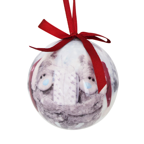 Набор новогодних подвесных украшений Winter Wings Me to You, диаметр 5,5 см, 4 штMTY-N06003 Набор новогодних подвесных украшений Winter Wings Me to You, диаметр 5,5 см, 4 штMTY-N06003Набор Winter Wings Me to You отлично подойдет для декорации вашего дома и новогодней ели. Набор состоит из 4 украшений, выполненных из пластика в виде шаров. Изделия оформлены изображениями новогодних мишек. Украшения оснащены специальными текстильными петельками для подвешивания.Елочная игрушка - символ Нового года. Она несет в себе волшебство и красоту праздника. Создайте в своем доме атмосферу веселья и радости, украшая всей семьей новогоднюю елку нарядными игрушками, которые будут из года в год накапливать теплоту воспоминаний.