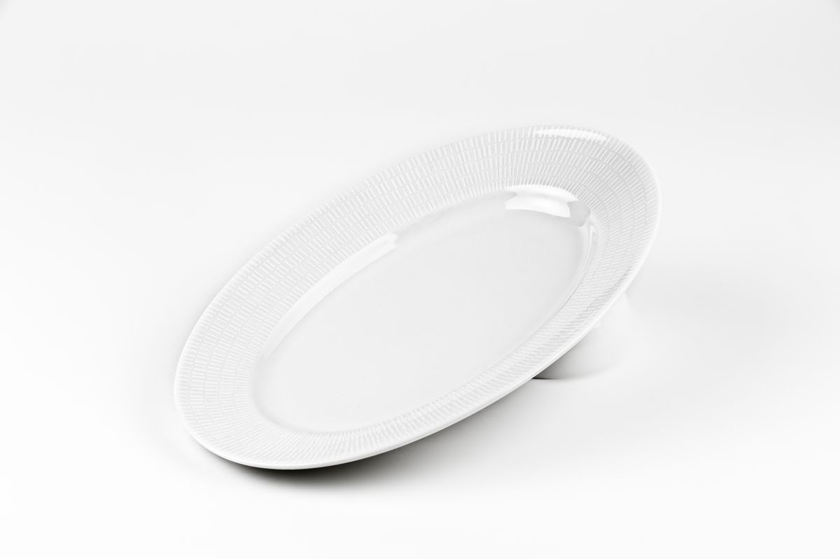 Zen Asymetrie Blanc 2161, Блюдо овальное, цвет: белый531235 2161 Zen Asymetrie Blanc 2161, Блюдо овальное, цвет: белый531235 2161Блюдо овальное 35 см Материал: фарфор: цвет: белыйСерия: ZEN