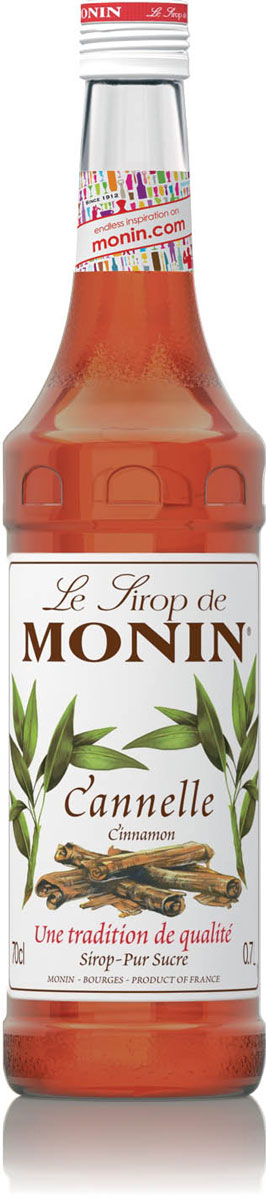Monin Корица сироп, 0,7 лSMONN0-000052 Monin Корица сироп, 0,7 лSMONN0-000052Этот душистый аромат специи вызывает мечты о горячих булочках с корицей из духовки. Получаемая из коры вечнозеленого дерева родом из Шри-Ланки, корица - одна из старейших специи. Характерный богатый, теплый и сладкий аромат корицы сделали ее одной из самых часто используемых компонентов во многих кухнях мира. Корица используется в пирогах, печенье и десертах. Хорошо сочетается с яблочным вкусом. Используйте также сироп Monin Корица, чтобы добавить аромат к горячим напиткам.Сиропы Monin выпускает одноименная французская марка, которая известна как лидирующий производитель алкогольных и безалкогольных сиропов в мире. В 1912 году во французском городке Бурже девятнадцатилетний предприниматель Джордж Монин основал собственную компанию, которая специализировалась на производстве вин, ликеров и сиропов. Место для завода было выбрано не случайно: город Бурже находился в непосредственной близости от крупных сельскохозяйственных районов - главных поставщиков свежих ягод и фруктов.Производство сиропов стало ключевым направлением деятельности компании Monin только в 1945 году, когда пост главы предприятия занял потомок основателя - Пол Монин. Именно под его руководством ассортимент марки пополнился разнообразными сиропами из натуральных ингредиентов, которые молниеносно заслужили блестящую репутацию в кругу поклонников кофейных напитков и коктейлей. По сей день высокое качество остается базовым принципом деятельности французской марки. Сиропы Монин создаются исключительно из натуральных ингредиентов по уникальным технологиям, позволяющим сохранять в готовом продукте все полезные свойства природного сырья.Эксперты всего мира сходятся во мнении, что сиропы Monin - это законодатели мод в миксологии. Ассортимент французской марки на сегодняшний день является самым широким и насчитывает полторы сотни уникальных вкусовых решений. В каталоге компании можно найти как классические вкусы для кофейных напитков (шоколадный, ванильный, ореховый и другие сиропы), так и весьма экзотические варианты (сиропы со вкусом кокоса, зеленой мяты, тирамису, блю курасао, аниса, грейпфрута, пина колады и т. д.). Отметим, что все сиропы обладают мягкими, деликатными вкусовыми и ароматическими характеристиками, что говорит о натуральном составе продуктов.Вкус: пряный вкус порошка корицы с перечными примечаниями.Запах: коричный запах эфирного масла.Применение: чай, кофе, коктейли, фруктовые коктейли.