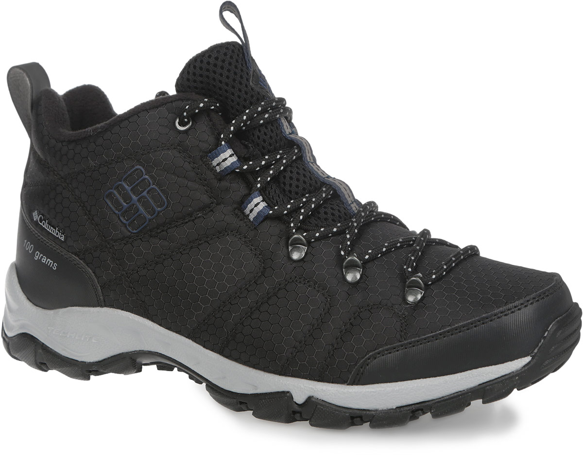 Ботинки мужские трекинговые Columbia Firecamp Mid Fleece, цвет: черный. 1667521-010. Размер 12 (46,5)YM5212-010 Ботинки мужские трекинговые Columbia Firecamp Mid Fleece, цвет: черный. 1667521-010. Размер 12 (46,5)YM5212-010Легкие утепленные ботинки для активного отдыха Firecamp Mid Fleece. Плотность утеплителя 100 гр/м2. Верх из плотного износоустойчивого нейлона на мягкой флисовой подкладке. Защита мыска и пятки. Подошва Techlite отлично амортизирует и поддерживает стопу. Подметка Omni-Grip обеспечивает сцепление на различных поверхностях. Подойдут как для активного отдыха, так и для города.