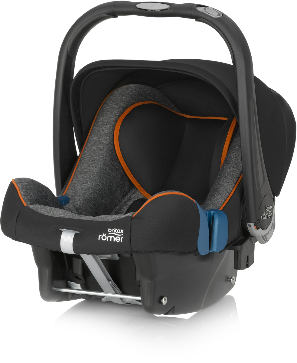 Romer Автокресло Baby-Safe Plus SHR II Black Marble до 13 кг2000023261 Romer Автокресло Baby-Safe Plus SHR II Black Marble до 13 кг20000232615-ти точечный ремень с регулировкой одним движением. Дополнительная боковая защита В-SIP. Регулируемые спереди по высоте подголовник и ремень безопасности спереди. Встроенная система изменения наклона для перевода в горизонтальное положение для новорожденных. Совместимо с колясками Britax и HARTAN/ Мягкая обивка ручки для более удобной переноски кресла.Чехол для защиты от солнца и ветра с защитой от УФ-излучения 50+.