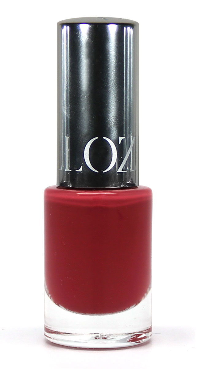 YZ Лак для ногтей GLAMOUR, тон 56, 12 мл6056 YZ Лак для ногтей GLAMOUR, тон 56, 12 мл6056Коллекция лаков для ногтей YLLOZURE Гламур - это роскошные, супермодные цвета, стойкое покрытие и бережный уход за ногтями.Быстросохнущие лаки YLLOZURE созданы специально, чтобы обеспечить ногтям безупречный внешний вид, идеальную защиту и питание. Современные полимерные соединения, входящие в их состав, придают лаковому покрытию пластичность и прочность, сохраняя идеальный блеск даже при контакте с водой и моющими средствами. Формула лака содержит ухаживающий биологически активный комплекс на основе масла вечерней примулы и пантенола.