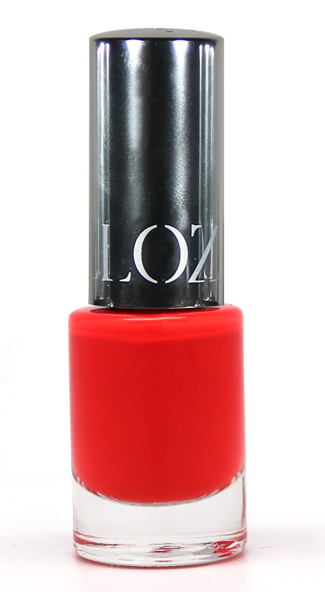 YZ Лак для ногтей GLAMOUR, тон 93, 12 мл6093 YZ Лак для ногтей GLAMOUR, тон 93, 12 мл6093Коллекция лаков для ногтей YLLOZURE Гламур - это роскошные, супермодные цвета, стойкое покрытие и бережный уход за ногтями.Быстросохнущие лаки YLLOZURE созданы специально, чтобы обеспечить ногтям безупречный внешний вид, идеальную защиту и питание. Современные полимерные соединения, входящие в их состав, придают лаковому покрытию пластичность и прочность, сохраняя идеальный блеск даже при контакте с водой и моющими средствами. Формула лака содержит ухаживающий биологически активный комплекс на основе масла вечерней примулы и пантенола.
