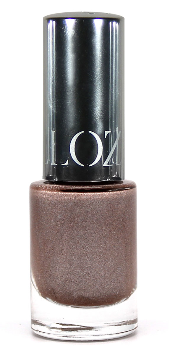 YZ Лак для ногтей GLAMOUR, тон 02, 12 мл6102 YZ Лак для ногтей GLAMOUR, тон 02, 12 мл6102Коллекция лаков для ногтей YLLOZURE Гламур - это роскошные, супермодные цвета, стойкое покрытие и бережный уход за ногтями.Быстросохнущие лаки YLLOZURE созданы специально, чтобы обеспечить ногтям безупречный внешний вид, идеальную защиту и питание. Современные полимерные соединения, входящие в их состав, придают лаковому покрытию пластичность и прочность, сохраняя идеальный блеск даже при контакте с водой и моющими средствами. Формула лака содержит ухаживающий биологически активный комплекс на основе масла вечерней примулы и пантенола.