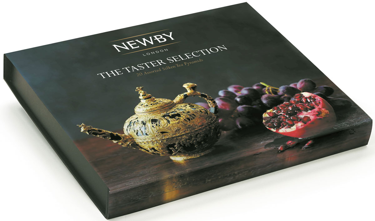 Newby The Taster Selection подарочный набор листового чая в пирамидках (4 вкуса), 20 шт899004 Newby The Taster Selection подарочный набор листового чая в пирамидках (4 вкуса), 20 шт899004Набор Newby The Taster Selection упакован в подарочную картонную коробку в картонном рукаве с тисненым логотипом на крышке. Подарочная упаковка содержит 4 вида крупнолистового чая в пирамидках - прекрасный подарок к новогодним праздникам.Наполнение по 5 пирамидок каждого вида чая:Английский Завтрак: купаж черных сортов чая из Ассама, Цейлона и Кении. Чашка насыщенного янтарного цвета идеальна для начала дняЭрл Грей: насыщенный черный чай, яркий настой с натуральным ароматом и цитрусовым вкусом спелого бергамотаМасала Чай: черный чай Ассам и ароматные специи собраны в гармоничный букет, дающий богатый солодовый настой с острыми пряными нотамиЖасминовая Принцесса: светло-медовый настой с изысканным ароматом жасмина. Вкус мягкий, деликатный, с цветочными нотками и сладким послевкусием