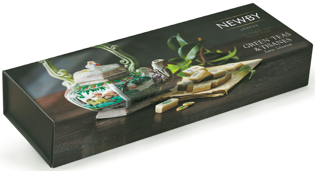 Newby Green Teas & Tisanes подарочный набор зеленого листового чая (4 вкуса), 100г829040 Newby Green Teas & Tisanes подарочный набор зеленого листового чая (4 вкуса), 100г829040Подарочная упаковка Newby Green Teas & Tisanes посвящена возрождению чайной культуры и декорирована уникальными чайниками и шкатулками из коллекции Chitra компании Newby. Внутри каждой картонной коробочки листовой чай отменного качества.Жасминовая принцесса - светло-медовый настой с изысканным ароматом жасмина. Вкус мягкий, деликатный, с цветочными нотками и сладким послевкусием.Имбирь и Лимон - имбирный корень, душистый лемонграсс в смеси с цедрой лимона. Легкий настой бледного желто-соломенного цвета. Бодрящие свежие ароматы лимона и имбиря дают долгое послевкусие.Хунан Грин - этот чай, скрученный в виде плотных спиралей, дает изысканный светло-зеленый настой с нежным ароматом, сладким оттенком во вкусе и мягким послевкусием.Ройбос Апельсин - сочетание цедры сладкого апельсина с ройбосом дает мягкий настой ярко-оранжевого цвета с фруктово - цитрусовыми нотками. Чай заварить горячей водой 70-80 °C и дать настояться 2-3 минуты.