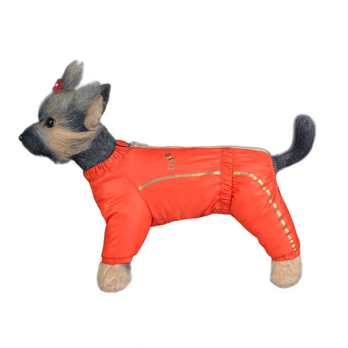 Комбинезон для собак Dogmoda Альпы, зимний, для девочки, цвет: оранжевый. Размер 4 (XL)DM-150349-4_оранжевый Комбинезон для собак Dogmoda Альпы, зимний, для девочки, цвет: оранжевый. Размер 4 (XL)DM-150349-4_оранжевыйтепленный синтепоном и искусственным мехом непромокаемый комбинезон практичного цвета на молнии. Закрытая зона живота. Абсолютное тепло и защищенность зимой. В новом сезоне DOGMODA рада предложить Вам стильную, современную, универсальную модель для создания базового гардероба любимого питомца – комбинезоны линии АЛЬПЫ. Дорогая простота комбинезонов этой линии подчеркнута высоким качеством материалов и безупречной элегантностью кроя, что отразит прекрасный вкус владельца. Линия АЛЬПЫ представлена моделями для любой погоды. Комбинезон на тонкой подкладке защитит Вашего питомца в сырую и холодную погоду сентября. Модель с подкладкой из мягкого флиса не даст любимцу продрогнуть на прогулке в ноябрьское ненастье. А непромокаемый комбинезон на меховой подкладке с утеплителем на основе синтепона позволит испытать не сравнимое удовольствие от снежных игр и забав. Чтобы каждый мог выбрать одежду питомцу по характеру и настроению, DOGMODA предлагает многообразие цветовых решений отдельно для девочек и мальчиков.