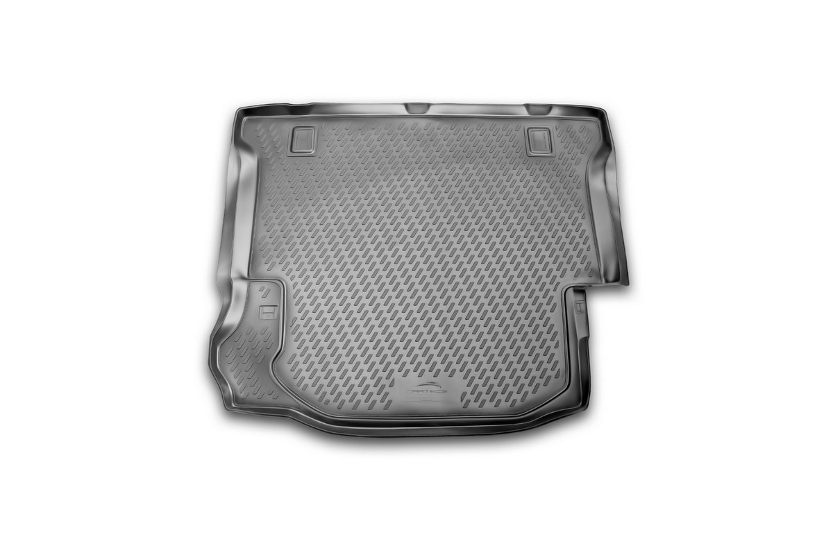 Коврик в багажник автомобиля Novline-Autofamily для Jeep Wrangler 4 doors, 2007 -CARJEP00008 Коврик в багажник автомобиля Novline-Autofamily для Jeep Wrangler 4 doors, 2007 -CARJEP00008Автомобильный коврик в багажник позволит вам без особых усилий содержать в чистоте багажный отсек вашего авто и при этом перевозить в нем абсолютно любые грузы. Этот модельный коврик идеально подойдет по размерам багажнику вашего авто. Такой автомобильный коврик гарантированно защитит багажник вашего автомобиля от грязи, мусора и пыли, которые постоянно скапливаются в этом отсеке. А кроме того, поддон не пропускает влагу. Все это надолго убережет важную часть кузова от износа. Коврик в багажнике сильно упростит для вас уборку. Согласитесь, гораздо проще достать и почистить один коврик, нежели весь багажный отсек. Тем более, что поддон достаточно просто вынимается и вставляется обратно. Мыть коврик для багажника из полиуретана можно любыми чистящими средствами или просто водой. При этом много времени у вас уборка не отнимет, ведь полиуретан устойчив к загрязнениям.Если вам приходится перевозить в багажнике тяжелые грузы, за сохранность автоковрика можете не беспокоиться. Он сделан из прочного материала, который не деформируется при механических нагрузках и устойчив даже к экстремальным температурам. А кроме того, коврик для багажника надежно фиксируется и не сдвигается во время поездки - это дополнительная гарантия сохранности вашего багажа.