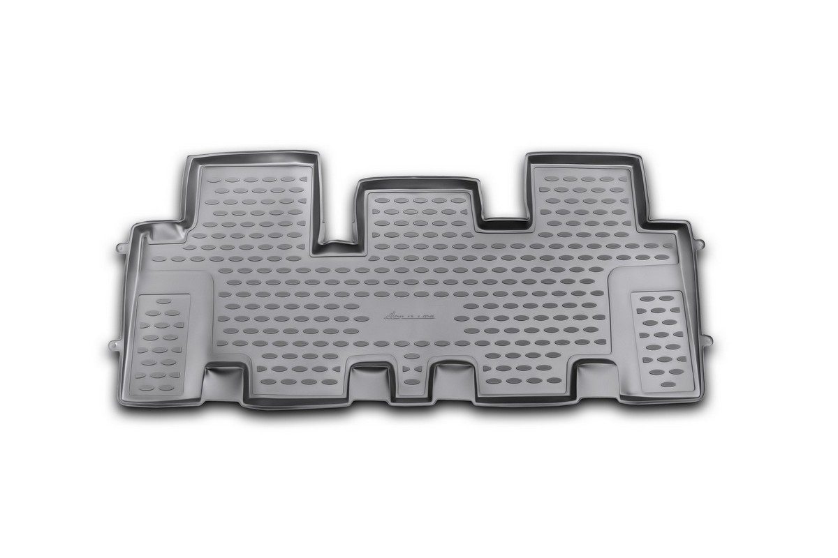 Коврик в салон автомобиля Novline-Autofamily для Kia Sorento, 2009 - 2012, 3-й рядNLC.25.35.210h Коврик в салон автомобиля Novline-Autofamily для Kia Sorento, 2009 - 2012, 3-й рядNLC.25.35.210hКоврик Novline-Autofamily улучшит внешний вид салона автомобиля и надежно убережет его от пыли, грязи и сырости, а значит, защитит кузов от коррозии. Полиуретановый коврик гладкий, приятный и не пропускает влагу. Полиуретановый автомобильный коврик произведен из высококачественного материала, который держит форму и не пачкает обувь. Коврик надежно крепится на полу и не скользит, что очень важно во время движения, особенно для водителя. Изделие из полиуретана надежно удерживает грязь и влагу, при этом всегда выглядит довольно опрятно. И чистится он очень просто: как при помощи автомобильного пылесоса, так и различными моющими средствами.