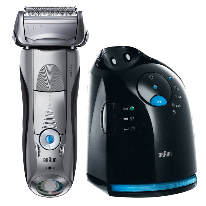 Braun 799cc-7 Wet&Dry, Black Silver электробритва81546449 Braun 799cc-7 Wet&Dry, Black Silver электробритва81546449Braun 799cc-7 Wet&Dry является самой технологически усовершенствованной бритвой от Braun. Её революционная технология Sonic автоматически адаптирует её мощность к густоте щетины на Вашем лице и посылает 10 000 микровибраций с каждым прикосновением - для более тщательного и комфортного бритья. Кроме того, Серия 7 сочетает в себе безупречное немецкое исполнение и всемирно известный дизайн.ActiveLift - единственный в мире запатентованный триммер, совершающий 130 движений в секунду, который приподнимает и срезает прилегающие к коже волоски. Наши многолетние исследования показали, что больше всего мужчинам необходимо тщательное чистое бритьё – даже в труднодоступных местах, таких как шея, где волоски чаще всего близко прилегают к коже. Благодаря своей ассиметричной форме триммер специально создан для того, чтобы захватывать непослушные волоски на любом проблемном участке.OptiFoil является самой продвинутой бреющей сеткой от Braun. Её уникальная геометрия с отверстиями различных размеров позволяет захватывать больше волосков и срезать их близко как никогда. Плавающая в 4-х направлениях бреющая головка создана для максимальной адаптации к контурам лица.5-ступенчатая система очистки заряжает, очищает, дезинфицирует, смазывает и тщательно сушит вашу бритву. И все это - одним нажатием кнопки. Тесты показали, что использование системы очистки и подзарядки в десять раз более гигиенично, чем простое ополаскивание бритвы под проточной водой. Сменный картридж Clean & Renew нужно менять примерно 4 раза в год, чтобы Ваша бритва была в идеальном состоянии каждый день.