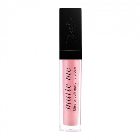SLEEK MAKEUP Блеск для губ Matte Me Petal 435, 6мл96078792 SLEEK MAKEUP Блеск для губ Matte Me Petal 435, 6мл96078792блеск скользит по губам и придает им невероятно насыщенный оттенок.Идеальное нанесение в один слой.Хорошая стойкость и матовый эффект на губах. Не скатывается и не сушит губы.