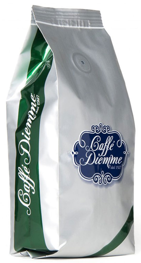 Diemme Caffe Miscela Aromatica кофе в зернах, 0.25 кг8003866004047 Diemme Caffe Miscela Aromatica кофе в зернах, 0.25 кг8003866004047Miscela Aromatica - традиционно безукоризненное качество от Diemme. Классический итальянский рецепт и технология обжарки лучших зерен с плантаций Колумбии, Бразилии, Коста-Рики, а так же Танзании и Кении. Незабываемый вкус кофе с приятным цветочным ароматом с легким оттенком какао, хлебных злаков и специй.