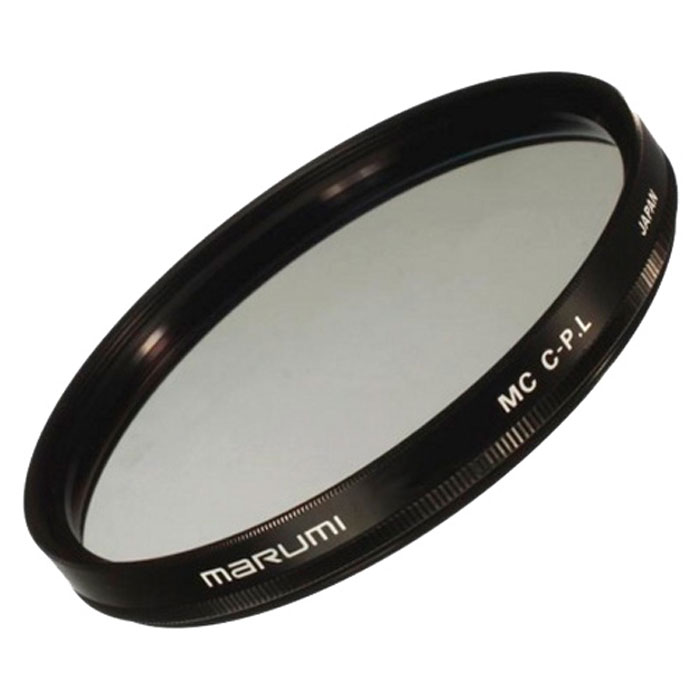 Marumi MC-Circular PL поляризационный светофильтр (52 мм)MC-Circular PL Marumi MC-Circular PL поляризационный светофильтр (52 мм)MC-Circular PLСветофильтр Marumi Circular PL MC является одним из самых популярных фильтров. Это объясняется его универсальностью. Светофильтр Marumi Circular PL MC применяется для съемки пейзажей, архитектуры, лесных и водных массивов, водопадов и даже макросъемке.Светофильтр Marumi Circular PL MC преобразует поляризованный свет, образующийся в результате отражения от любых неметаллических поверхностей, при этом насыщая цвета и повышая контраст изображения не нарушая цветопередачу. Этот светофильтр поможет сделать более темным цвет неба, выделив при этом белоснежные облака, устранить нежелательные отражения и блики с поверхности воды делая ее более проработанной. Marumi Circular PL MC также увеличивает контрастность пейзажа при наличии атмосферной дымки.Светофильтр имеет многослойное просветляющее покрытие, препятствующее отражению светового потока от поверхности светофильтра и улучшающее общее светопропускание оптической системы. Не следует забывать, что использование любого поляризационного светофильтра требует увеличения экспозиции в 2 раза. Весь цикл производства светофильтров Marumi осуществляется в Японии.