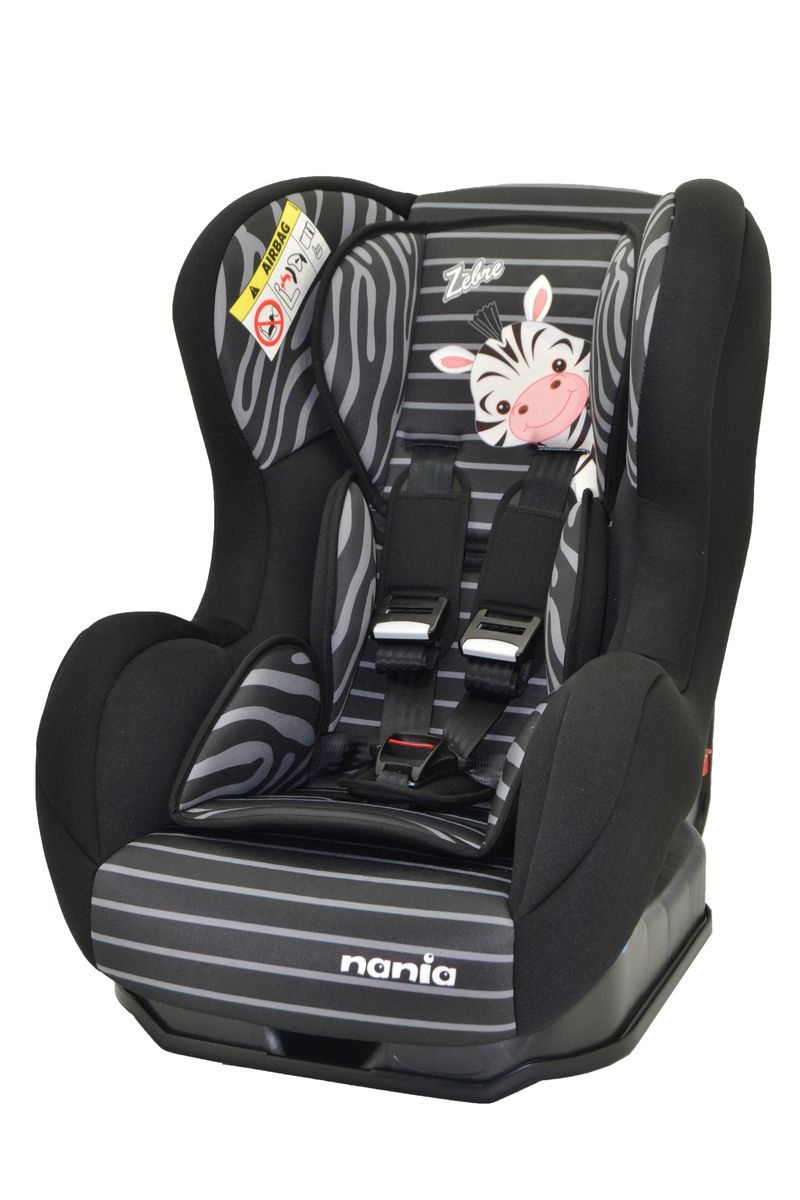 Nania Автокресло Cosmo SP Zebre до 18 кг83175 Nania Автокресло Cosmo SP Zebre до 18 кг83175Автокресло Nania Cosmo SP относится к группе 0-1, от рождения до 4-х лет (0-18 кг). Соответствует стандартам ECE R44/04. Автокресло Nania Cosmo SP имеет специальный мягкий вкладыш и подголовник. Дополнительная усиленная боковая защита, 3 положения спинки, 5-ти точечный ремень безопасности с удобной системой натяжения. Новая система крепления автокресла облегчает его установку в автомобиль. Надежное крепление к автомобильному сиденью по ходу движения автомобиля (ремень автомобиля проходит между основой и корпусом автокресла). Устанавливается в автомобилях с 3-х точечными ремнями безопасности на переднем или заднем сиденье. Автокресло Nania Cosmo SP было разработано на основе требований безопасности, а также ортопедических факторов: мягкие обивка и подушки, а также анатомическая форма обеспечивает комфорт даже в дальних поездках. Система боковой защиты Side Protection (SP) обеспечивает необходимую безопасность даже при боковом столкновении. 5-ти точечные ремни безопасности можно регулировать не только по длине и высоте, но и снять совсем, когда ребенок подрастет.Серия ANIMALS - веселые зверюшки не дадут заскучать вашему ребенку даже в дальней дороге. Автокресло гарантирует европейское качество и обеспечивает безопасность пассажира. Кроме того, предлагается дополнительный комфорт за счет подушек в районе головы и таза, которые при необходимости можно убрать. Технические характеристики:Внешние размеры (Д х Ш х В): 54 х 45 х 61см.Внутренние размеры (Д х Ш): 33 х 31 см.Высота спинки: 55 см.Вес: 5,7 кг.Монтаж в автомобиле: Задний диван или сиденье пассажира.Направление установки: против движения - до 9 кг, потом по ходу движения.Класс: 0-1, 0-18 кг.Система крепления: 5-точечные ремни безопасности.Ткань: 100% полиэстер, стирать до 30°C.