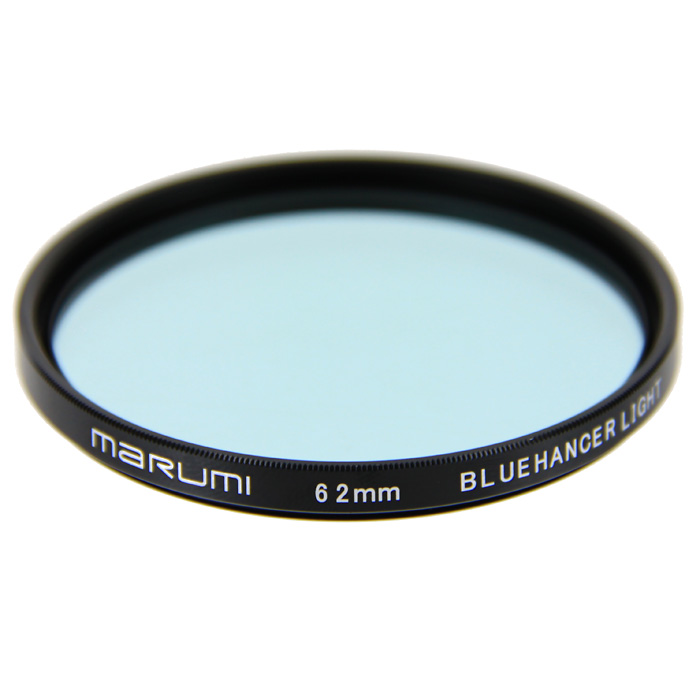 Marumi BlueHancer Light цветоусиливающий фильтр (62 мм)DHG Lens Circular P.L.D Marumi BlueHancer Light цветоусиливающий фильтр (62 мм)DHG Lens Circular P.L.DMarumi BlueHancer Light - спектральный цветоусиливающий фильтр, работающий по методу спектрального резонанса. Он сохраняет прежнюю насыщенность цветов, и только тот, на который настроен - усиливает. BlueHancer Light чисто и сочно усиливает цвета синей части спектра. Также полезен в облачный день или при съемке в контровом освещении в студии.