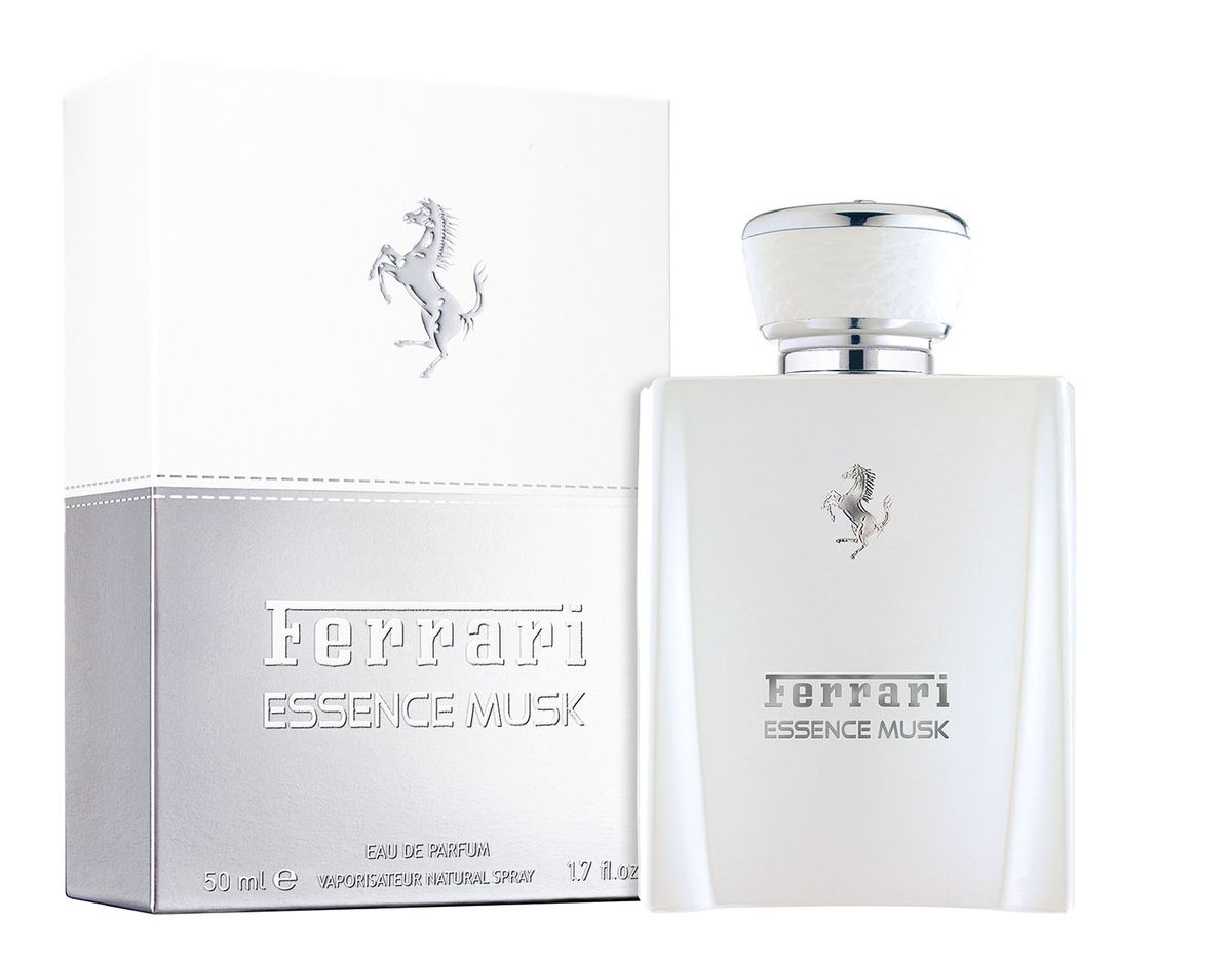 Ferrari Парфюмерная вода ESSENCE MUSK/ЭССЕНС МАСК мужская, 50 мл67000509 Ferrari Парфюмерная вода ESSENCE MUSK/ЭССЕНС МАСК мужская, 50 мл67000509Essence Musk Ferrari - это аромат для мужчин, принадлежит к группе ароматов фужерные водяные. Essence Musk выпущен в 2013. Верхние ноты: белый грейпфрут, Лист мандарина и Морские ноты; ноты сердца: мускатный орех, Арбуз, Мята и Лаванда; ноты базы: Белый мускус, Амбра, Белый кедр и ветивер Бурбон