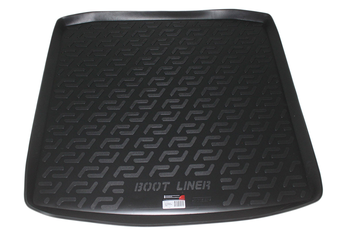 Коврик в багажник L.Locker, для Volkswagen Golf IV Variant (-06)0101050801 Коврик в багажник L.Locker, для Volkswagen Golf IV Variant (-06)0101050801Коврик L.Locker производится индивидуально для каждой модели автомобиля из современного и экологически чистого материала. Изделие точно повторяют геометрию пола автомобиля, имеет высокий борт, обладает повышенной износоустойчивостью, антискользящими свойствами, лишен резкого запаха и сохраняет свои потребительские свойства в широком диапазоне температур (от -50°С до +80°С).