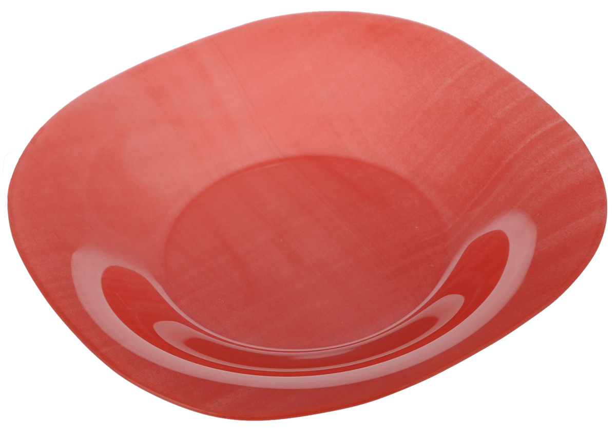 Тарелка глубокая Luminarc Colorama Red, 20,5 х 20,5 смJ7771 Тарелка глубокая Luminarc Colorama Red, 20,5 х 20,5 смJ7771Глубокая тарелка Luminarc Colorama Red выполнена изударопрочного стекла и оформлена в классическом стиле.Изделие сочетает в себе изысканный дизайн с максимальнойфункциональностью. Она прекрасно впишется винтерьер вашей кухни и станет достойным дополнениемк кухонному инвентарю. Тарелка Luminarc Colorama Red подчеркнет прекрасный вкус хозяйкии станет отличным подарком. Размер (по верхнему краю): 20,5 х 20,5 см.