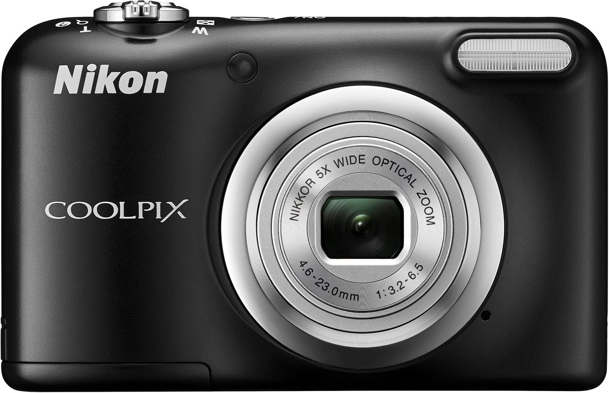 Nikon CoolPix A10, Black цифровая фотокамераVNA981E1 Nikon CoolPix A10, Black цифровая фотокамераVNA981E1Фотокамера Nikon CoolPix A10 с удобной рукояткой и понятным расположением кнопок была создана с акцентом на простоту. Объектив NIKKOR с 5-кратным оптическим зумом позволяет как запечатлевать интересные выражения лиц, так и создавать групповые снимки, на которых поместятся все присутствующие.Простота в использовании и 16,1 эффективных мегапикселей:Сочетание простоты в использовании и мощной 16-мегапиксельной матрицы гарантируют получение великолепных изображений с высоким разрешением и удовольствие от процесса съемки.Удобная рукоятка и понятное расположение кнопок:Удобная рукоятка обеспечивает устойчивость фотокамеры и способствует получению четких снимков, а понятное и функциональное расположение кнопок существенно упрощает управление фотокамерой.Объектив NIKKOR с 5-кратным оптическим зумом:Универсальный широкоугольный объектив NIKKOR с 5-кратным оптическим зумом (26-130 мм в эквиваленте формата 35 мм) позволяет не только создавать групповые снимки общим планом, но и снимать удаленные объекты с большим увеличением, не беспокоясь о том, что изображения получатся смазанными.Жк-монитор TFT с диагональю 6,7 см и разрешением прибл. 230 тыс. точек:Большой и яркий ЖК-монитор позволяет легко компоновать кадры во время видео- и фотосъемки, обеспечивая четкость изображения при просмотре.Автовыбор сюжета:Съемка без всяких усилий благодаря функции Автовыбор сюжета: фотокамера автоматически выбирает наиболее подходящий сюжетный режим для любых условий съемки, например, Пейзаж, Ночной портрет или Макро. В фотокамере предусмотрены 15 сюжетных режимов, что позволяет подобрать тот, который оптимально соответствует условиям съемки. В каждом режиме фотокамера оптимизирует настройки, чтобы достичь наилучшей экспозиции для конкретных условий, что гарантирует великолепные снимки даже в сложных ситуациях.Запись видеороликов в формате HD (720p):Вы можете без труда перейти от фотосъемки к записи плавных видеороликов в формате HD одним касанием специальной кнопки видеосъемки, не упустив ни одного памятного момента, проведенного с друзьями или семьей.Уменьшение смазывания движения:Снимаете движущиеся объекты, например, детей или животных? Функция уменьшения смазывания движения позволяет получать более резкие снимки за счет коррекции дрожания фотокамеры и движения объектов.Специальные эффекты:Вы можете улучшить изображения еще до начала съемки, применяя разнообразные творческие эффекты. Например, с помощью эффекта Зеркало в одном кадре можно отобразить объект съемки и его зеркальное отражение, эффект Выборочный цвет используется для создания черно-белых изображений с отдельными цветовыми акцентами, а эффект Контрастное монохромное изображение придает снимкам драматичное настроение. Проявляйте свои творческие способности, выражая их на фотографиях.Быстрые эффекты:Хотите изменить вид снятого кадра? Вы можете придать изображениям неповторимый стиль, применяя быстрые эффекты, такие как Рыбий глаз, Эффект миниатюры, Эффект игрушечной камеры и Кросспроцесс, непосредственно на фотокамере.Режим Интеллектуальный портрет:Процессы автоматической обработки системы Интеллектуальный портрет позволяют с легкостью создавать идеальные портреты. Таймер улыбки позволит сделать снимок, когда фотокамера определит, что человек в кадре улыбнулся, а функция Отслеживание моргания извещает фотографа о том, что объект моргнул во время съемки, что дает возможность сразу сделать повторный снимок, не просматривая результат. Эффект смягчения тона кожи сочетается с усовершенствованным распознаванием лица и улучшенным контролем экспозиции тона кожи, поэтому люди на портретах всегда выглядят безупречно.Легкая и компактная конструкция с питанием от двух батарей типоразмера AA:Эта фотокамера весит всего 160 г и легко помещается в кармане или сумке. Она работает от батарей типоразмера АА, которые можно легко найти в любой точке мира, поэтому вам не нужно беспокоиться об упущенных идеальных моментах.