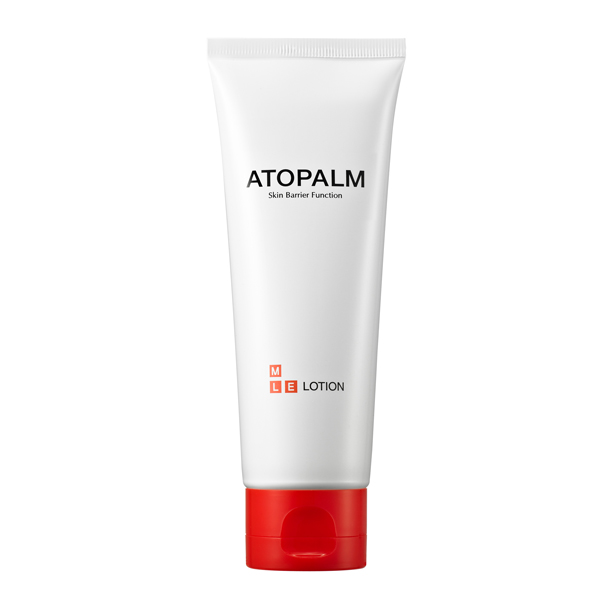 Atopalm Лосьон с многослойной эмульсией, 120 мл8809048412569 Atopalm Лосьон с многослойной эмульсией, 120 мл8809048412569Компанияпроизводитель Neopharm разработала уникальную технологию защиты кожи, основанную на MLE. MLE – это многослойная эмульсия, которая воспроизводит слоистую структуру кожи глубоко увлажняет кожу, компоненты, идентичные естественным липидам человеческой кожи, способствуют восстановлению её барьерной функции, масла, входящие в состав лосьона, создают расслабляющий и успокаивающий эффект, обладает заживляющим эффектом при кожных заболеваниях.