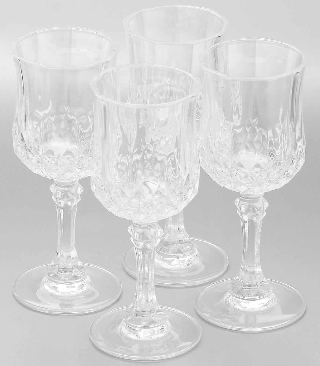 Набор фужеров Cristal dArques Longchamp, 250 мл, 4 штG5584 Набор фужеров Cristal dArques Longchamp, 250 мл, 4 штG5584Набор Cristal dArques Longchamp состоит из четырех фужеров, выполненных из прочного стекла. Изделия оснащены высокими ножками и предназначены для подачи различных напитков. Они сочетают в себе элегантный дизайн и функциональность. Благодаря такому набору пить напитки будет еще вкуснее.Набор фужеров Cristal dArques Longchamp прекрасно оформит праздничный стол и создаст приятную атмосферу за романтическим ужином. Такой набор также станет хорошим подарком к любому случаю. Диаметр фужера (по верхнему краю): 7,5 см. Высота фужера: 18,5 см.