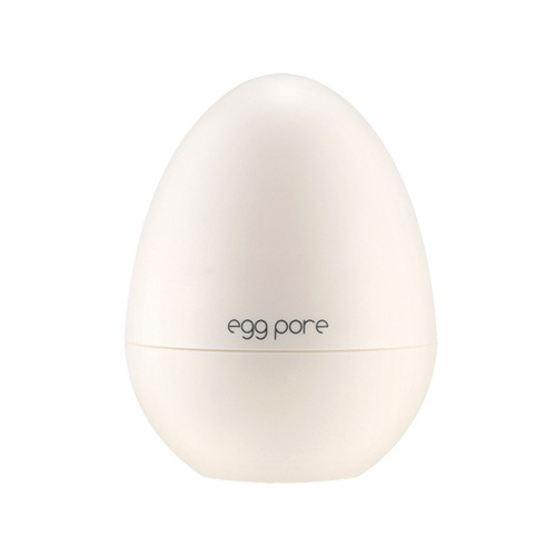 TonyMoly Бальзам от черных точек EGG PORE BLACKhead Steam Balm, 30гSS04027500 TonyMoly Бальзам от черных точек EGG PORE BLACKhead Steam Balm, 30гSS04027500Бальзам для пор с разогревающим эффектом от Tony Moly. Превосходно очищает поры, удаляя черные и белые точки, выравнивает текстуру кожи. Идеально подходит для обладательниц комбинированной и склонной к жирности кожи. Содержит глицерин, порошок древесного угля и яичную скорлупу, которые оказывают успокаивающее и абсорбирующее воздействие на кожу лица. Морская соль и винный уксус восстанавливают кожу изнутри, делая ее более здоровой.Объем: 30 гр. Марка Tony Moly чаще всего размещает на упаковке (внизу или наверху на спайке двух сторон упаковки, на дне банки, на тубе сбоку) дату изготовления в формате: год/месяц/дата.