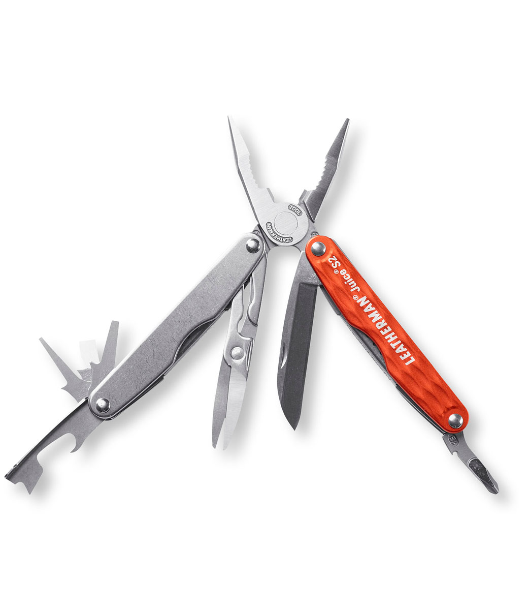Мультитул Leatherman Juice S2, цвет: оранжевый831983 Мультитул Leatherman Juice S2, цвет: оранжевый831983Пассатижи, кусачки, нож прямой, ножницы, 4 отвертки (одна - часовая), открывалка для пивных бутылок, страховочное кольцо. Длина мультитула в сложенном состоянии - 8,25 см. Вес - 125 гр. Цвет оранжевый. Подарочная упаковка. Гарантия - 25 лет.