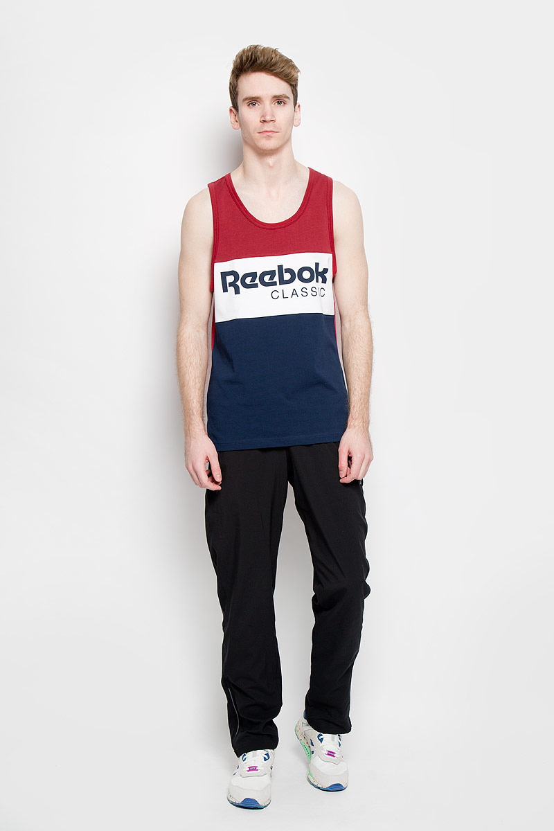 Майка мужская Reebok F Archive Stripe Tank, цвет: красный, синий, белый. AK0570. Размер XL (56/58)AK0570 Майка мужская Reebok F Archive Stripe Tank, цвет: красный, синий, белый. AK0570. Размер XL (56/58)AK0570Стильная мужская майка Reebok F Archive Stripe Tank обеспечивает наибольший комфорт и свободу движений во время занятий спортом и в повседневной жизни. Сочетающая в себе свободный крой и удобную круглую горловину, она подарит вам удобство и комфорт. 100% плотный хлопок обеспечивает оптимальный микроклимат. Модель декорирована термоаппликацией в виде надписи Reebok Classic. Такая майка послужит замечательным дополнением к вашему гардеробу.