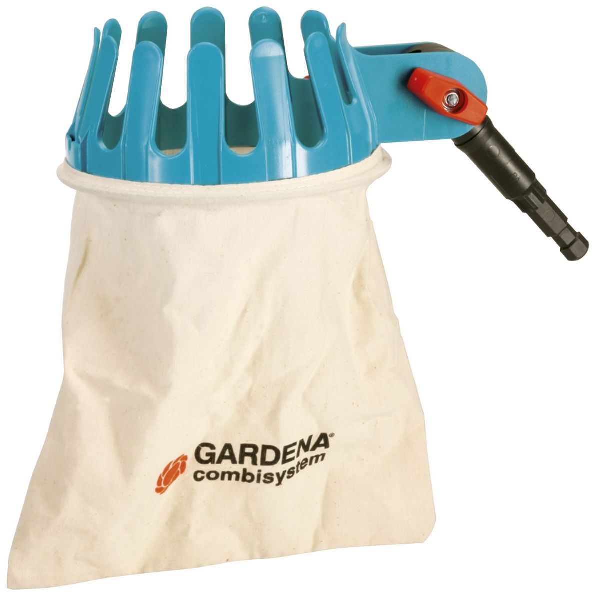 Плодосъемник Gardena03110-20.000.00 Плодосъемник Gardena03110-20.000.00Плодосъемник Gardena выполнен из прочного пластика и представляет собой идеальный инструмент для сбора фруктов с деревьев. После того как плодоножка срезается с помощью лезвия из нержавеющей стали, фрукт удобно помещается в мешок. Хлопчатобумажный мешок можно стирать для продления срока эксплуатации инструмента. Шарнирное соединение обеспечивает возможность полностью регулировать угол поворота щетки в зависимости от поставленной задачи.Плодосъемник может использоваться с любой ручкой, однако для работы на высоте до 5 м рекомендуется использовать телескопическую ручку.
