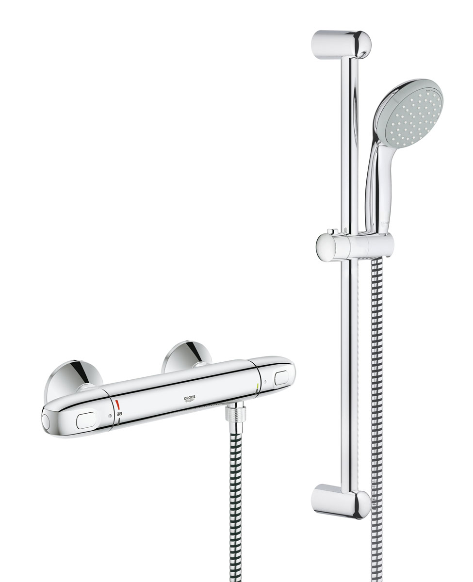 Термостат для душа Grohe Grohtherm 1000 New, с душевым гарнитуром. 3415100334151003 Термостат для душа Grohe Grohtherm 1000 New, с душевым гарнитуром. 3415100334151003Высокоточный термостат для душа Grohe Grohtherm 1000 New в комплекте с гармонирующим душевым гарнитуром станет эффектным и практичным дополнением к оснащению вашей ванной комнаты. За счет технологии Grohe TurboStat, термостат надежно обеспечивает подачу воды заданной температуры и поддерживает эту температуру на протяжении всего купания. Помимо этого, в числе полезных особенностей термостата стоит упомянуть ограничитель температуры SafeStop, настроенный на 38°C, технологию Grohe CoolTouch, предотвращающую нагрев внешней поверхности корпуса, металлические рукоятки эргономичной формы и глянцевое хромированное покрытие Grohe StarLight. Благодаря ручному душу Grohe New Tempesta 100 этот набор преимущественно становится просто идеальным: он располагает двумя режимами струи (Rain и Jet), а также технологией Grohe DreamSpray, которая обеспечивает равномерное распределение воды на все форсунки. Помимо вышеперечисленного, данный душевой гарнитур также оснащен водосберегающим механизмом Grohe EcoJoy и системой предотвращения известкования SpeedClean.