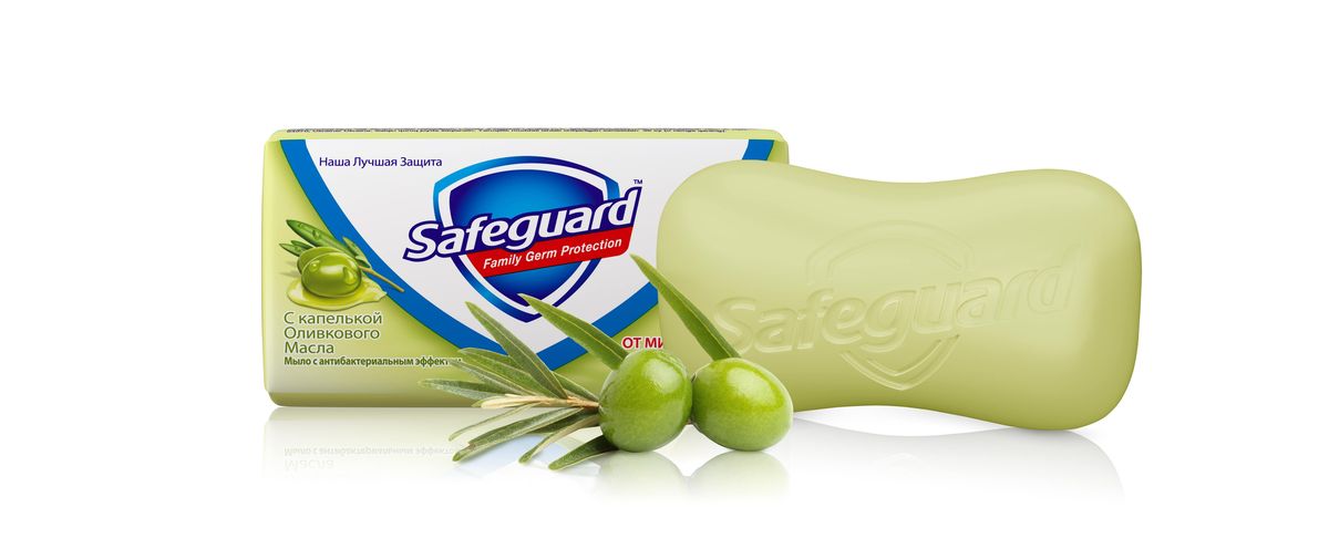 Safeguard Антибактериальное мыло Оливковое, 90 гSG-81490 Safeguard Антибактериальное мыло Оливковое, 90 гSG-81490Мыло Safeguard на 100% рекомендовано специалистами по всему миру! Антибактериальное мыло Safeguard Оливковое уничтожает до 99,9% всех известных болезнетворных бактерий и ухаживает за кожей рук:• поверхностно активные вещества эффективно удаляют все виды микробов в момент смывания• антибактериальный комплекс обеспечивает защиту от самых опасных граммоположительных бактерии (Стрептококк, Стафилококк) до 12 часов после смывания• смягчающие компоненты оказывают успокаивающее воздействие на кожу рук, и ваши руки сияют здоровьемЭто мыло - просто находка! Отличная защита от микробов, не вызывает раздражения, пользуемся всей семьей