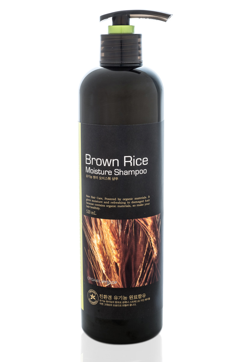 Brown Rice Шампунь увлажняющий Hyssop Moisture, 520 мл8809038599874 Brown Rice Шампунь увлажняющий Hyssop Moisture, 520 мл8809038599874Экстракты натурального шелка и органические ингредиенты защищают волосы от вредного воздействия окружающей среды , делая их мягкими и сияющими. Насыщенная формула и консистенция шампуня позволяет получить дополнительный эффект при обычном его использовании. Предохраняет от появления перхоти, обладает антивоспалительным и антибактериальным эффектом. Экстракт темного риса омолаживает волосы, улучшает метаболизм и циркуляцию крови. Предотвращает выпадение волос благодаря эффекту улучшения циркуляции крови. Увеличивает рост волос, обладает увлажняющим эффектом.На основе органического масла отрубей коричневого риса и масла лемонграса. БЕЗ ПАРАБЕНОВ И SLS. Усиливает кровообращение, устраняет перхоть, зуд кожи головы, увлажняет, питает и защищает волосы от ежедневных стрессов.