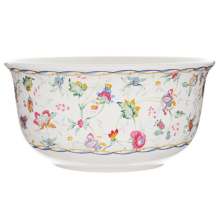 Салатник House & Holder Букингем LUNA09-1107LUNA09-1107 Салатник House & Holder Букингем LUNA09-1107LUNA09-1107Салатник House & Holder сочетает в себе изысканный дизайн с максимальной функциональностью. Красочность оформления придется по вкусу и ценителям классики, и тем, кто предпочитает утонченность и изысканность. Салатник House & Holderукрасит сервировку вашего стола и подчеркнет прекрасный вкус хозяина, а также станет отличным подарком. Характеристики: Материал:фаянс. Диаметр по верхнему краю: 15,5 см. Высота:8 см. Объем:400 мл. Размер упаковки: 15,5 см х 15,5 см х 8,2 см. Производитель: Китай. Артикул: LUNA09-1107.