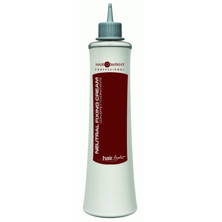 Hair Company Фиксатор-нейтрализатор-крем для химического выпрямления волос Hair Light Neutral Fixing Cream 500 мл251703/LB11402 RUS Hair Company Фиксатор-нейтрализатор-крем для химического выпрямления волос Hair Light Neutral Fixing Cream 500 мл251703/LB11402 RUSФиксатор-нейтрализатор-крем для химического выпрямления волос Hair Company Hair Light Neutral Fixing Cream - кремообразная эмульсия с активными веществами и великолепными восстанавливающими и стабилизирующими свойствами для кератиновой структуры волос, фиксирующая форму. Активные вещества формулы, среди которых протеины пшеницы, обладают защитными, питательными и восстанавливающими свойствами структуры волос.