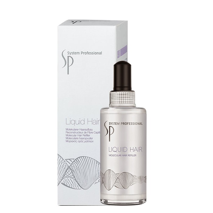 Wella SP Молекулярный рефиллер Repair Liquid Hair, 100 мл81475826/1703 Wella SP Молекулярный рефиллер Repair Liquid Hair, 100 мл81475826/1703Молекулярный рефиллер Wella SP Liquid Hair – это уникальная разработка бренда Wella, направленная на мгновенное и длительное улучшение качества локонов. Благодаря специальному сочетанию компонентов продукт воздействует на все слои волос, обеспечивая им блеск и гладкость снаружи, плотность и эластичность – изнутри.Формула рефиллера Wella SP Liquid Hair обогащена гидролизатом кератина, мельчайшие молекулы которого встраиваются в структуру волос, компенсируя поврежденные участки. Действие кератина усиливается аланином и гистидином – аминокислотами, способствующими естественному восстановлению тканей, укреплению локонов и их глубокому увлажнению.Эффект от ухаживающей процедуры с рефиллером Wella SP Liquid Hair сохраняется до 2-х недель, в зависимости от частоты мыться волос. На протяжении этого времени локоны имеют превосходный внешний вид, насыщенный глянцевый блеск, прекрасно расчесываются.