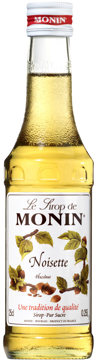 Monin Лесной орех сироп, 0,25 лSMONN0-000097 Monin Лесной орех сироп, 0,25 лSMONN0-000097Хотя лесные орехи употребляли еще в древние времена, богатый аромат и вкус лесного ореха чрезвычайно популярны и в настоящее время. Лесные орехи традиционно могут быть собраны двумя способами - либо ждать пока орехи упадут с дерева сами или встряхивать дерево лесного ореха. Тем не менее, с сиропом Monin Лесной орех вам не придется встряхивать бутылку, чтобы получить самый свежий вкус лесного ореха и улучшить напитки!Сиропы Monin выпускает одноименная французская марка, которая известна как лидирующий производитель алкогольных и безалкогольных сиропов в мире. В 1912 году во французском городке Бурже девятнадцатилетний предприниматель Джордж Монин основал собственную компанию, которая специализировалась на производстве вин, ликеров и сиропов. Место для завода было выбрано не случайно: город Бурже находился в непосредственной близости от крупных сельскохозяйственных районов - главных поставщиков свежих ягод и фруктов.Производство сиропов стало ключевым направлением деятельности компании Monin только в 1945 году, когда пост главы предприятия занял потомок основателя - Пол Монин. Именно под его руководством ассортимент марки пополнился разнообразными сиропами из натуральных ингредиентов, которые молниеносно заслужили блестящую репутацию в кругу поклонников кофейных напитков и коктейлей. По сей день высокое качество остается базовым принципом деятельности французской марки. Сиропы Монин создаются исключительно из натуральных ингредиентов по уникальным технологиям, позволяющим сохранять в готовом продукте все полезные свойства природного сырья.Эксперты всего мира сходятся во мнении, что сиропы Monin - это законодатели мод в миксологии. Ассортимент французской марки на сегодняшний день является самым широким и насчитывает полторы сотни уникальных вкусовых решений. В каталоге компании можно найти как классические вкусы для кофейных напитков (шоколадный, ванильный, ореховый и другие сиропы), так и весьма экзотические варианты (сиропы со вкусом кокоса, зеленой мяты, тирамису, блю курасао, аниса, грейпфрута, пина колады и так далее). Отметим, что все сиропы обладают мягкими, деликатными вкусовыми и ароматическими характеристиками, что говорит о натуральном составе продуктов.Вкус: свежий вкус лесных орехов с тонким прикосновением миндаля и ванили.Применение: кофе, молочные коктейли, десертные напитки, какао.