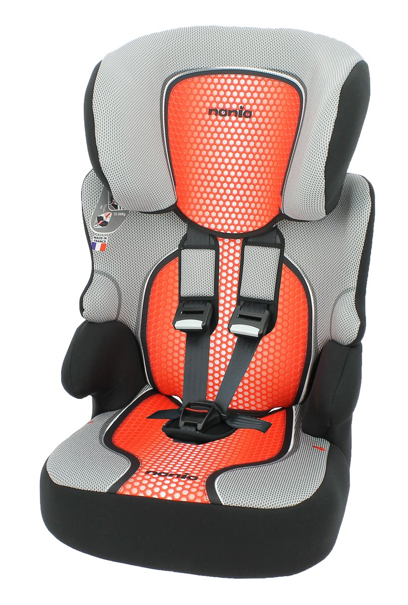 Nania Автокресло Beline SP pop red299907 Nania Автокресло Beline SP pop red299907Автокресло Nania Beline SP относится к группе 1/2/3, от 8 месяцев до 12 лет (9 - 36 кг). Соответствует стандартам ECE R44/04. Nania Beline SP это два кресла в одном. Оно охватывает все возрастные группы в возрасте от примерно 8 месяцев до 12 лет (когда ребенка в автомобиле уже можно перевозить без специального удерживающего устройства) благодаря регулируемой по высоте спинке. Когда ребенок подрастет, спинку автокресла можно отстегнуть и использовать только бустер. Автокресло Nania Beline SP было разработано согласно самым жестким требованиям безопасности, а также учитывая ортопедические факторы: мягкая приятная на ощупь обивка и анатомическая форма. Ваш ребенок будет чувствовать себя комфортно даже в дальних поездках. Широкие мягкие подголовник, спинка и подлокотники обеспечат дополнительный комфорт и безопасность маленького пассажира даже в случае бокового столкновения. Высоту подголовника можно регулировать по высоте, кресло растет вместе с вашим ребенком. Все тканевые части легко снимаются и стираются.