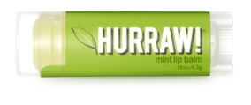 Hurraw! Бальзам для губ Mint Lip Balm, 4,3 г005137 Hurraw! Бальзам для губ Mint Lip Balm, 4,3 г005137Бальзамы для губ Hurraw! производятся в США на небольшом домашнем производстве.Идея создателей бренда заключалась в том, чтобы разработать поистине идеальный бальзам для губ: натуральный, вегетарианский, произведенный из органических ингредиентов высочайшего качества и не содержащий вредных веществ и искусственных компонентов.Все бальзамы Hurraw! производятся из чистого органического масла, которое добывается путем холодного отжима, что позволяет всем веществам сохранять свои полезные свойства.Помимо этого, приятно знать, что продукция марки Hurraw! не содержит ингредиентов животного происхождения и никогда не тестируется на животных.А еще бальзамы разливаются по флакончикам вручную!