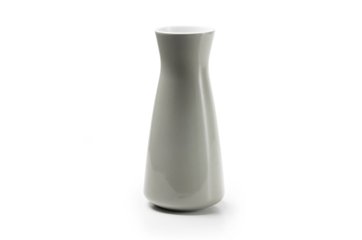 Ваза La Rose des Sables Yaka Gris, диаметр 23 см884710 3064 Ваза La Rose des Sables Yaka Gris, диаметр 23 см884710 3064Можно использовать в СВЧ и посудомоечной машине.