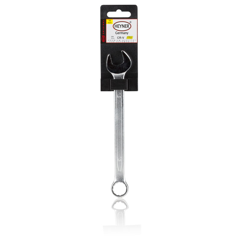 Ключ гаечный комбинированный Heyner, 16 мм466160 Ключ гаечный комбинированный Heyner, 16 мм466160Ключ комбинированный Heyner станет отличным помощником монтажнику или владельцу авто. Этот инструмент обеспечит надежную фиксацию на гранях крепежа. Благодаря изогнутой на 15° с одной стороны головке, вы обеспечите себе удобный доступ к элементам крепежа и безопасность. Специальная хромованадиевая сталь повышает прочность и износ инструмента.Длина ключа: 21 см.Диаметр головки: 16 мм.