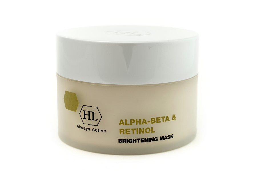 Holy Land Осветляющая маска Alpha-Beta and Retinol Brightening Mask, 50 мл111087 Holy Land Осветляющая маска Alpha-Beta and Retinol Brightening Mask, 50 мл111087Уникальная маска тройного действия для всех типов кожи: лифтинг + сокращение пор + пилинг. Помимо активных компонентов линии содержит лимонный сок, каолин, бисаболол, пантенол.Действие:Хорошо очищает кожу и отшелушивает роговые клетки.Способствует обновлению эпидермиса.Выравнивает поверхность и цвет кожи, осветляет кожу.Сокращает поры. Успокаивает и смягчает кожу. Активные компоненты: Лимонный сок ускоряет процесс отшелушивания клеток рогового слоя и обновления эпи-дермиса, усиливает микроциркуляцию, восстанавливает поврежденную кожу и укрепляет стенки капилляров. Регулирует рН кожи, оказывает антиоксидантное, антисептическое и противовоспалительное действие. Контролирует выделение себума, стягивает поры, отбеливает кожу. Замедляет старение, разглаживает поверхностные морщины, повышает тонус кожи, улучшает цвет лица.Каолин обладает отшелушивающим и сокращающим действием, абсорбирует загрязнения и излишки кожного жира, стягивает поры, уменьшает раздражение.Пантенол (провитамин В5) смягчает кожу, препятствует потере влаги, уменьшает воспаление и раздражение кожи.Бисаболол компонент эфирного масла ромашки. Обладает противовоспалительным и успокаивающим действием, уменьшает раздражения.Экстракт солодки содержит изофлавоноид глабридин, тормозящий синтез меланина.
