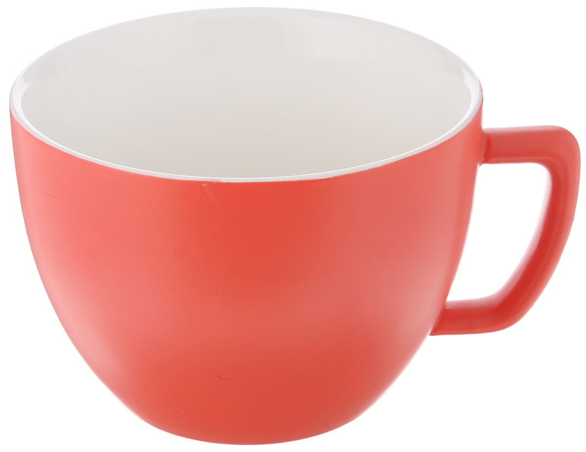 Кружка Tescoma Crema Tone, цвет: красный, 550 мл387148_красный Кружка Tescoma Crema Tone, цвет: красный, 550 мл387148_красныйКружка Tescoma Crema Tone, изготовленная из высококачественного фарфора, прекрасно дополнит интерьер вашей кухни. Изящный дизайн кружки придется по вкусу и ценителям классики, и тем, кто предпочитает утонченность и изысканность. Кружка Tescoma Crema Tone станет хорошим подарком к любому празднику. Диаметр (по верхнему краю): 12 см.Высота: 9 см.